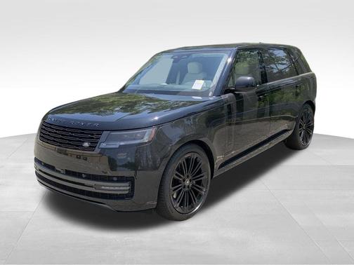 2025 Land Rover Range Rover P400 SE 7 Seat