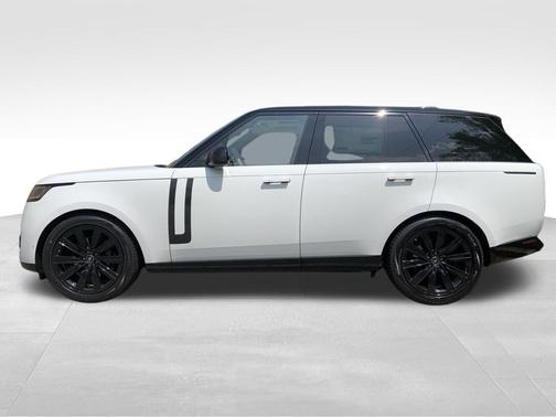 2025 Land Rover Range Rover P400 SE