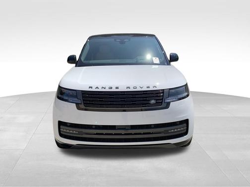 2025 Land Rover Range Rover P400 SE 7 Seat