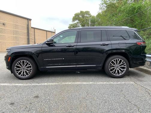 2021 Jeep Grand Cherokee L Summit