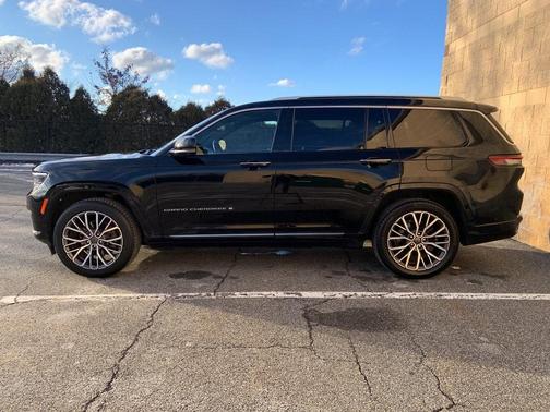 2021 Jeep Grand Cherokee L Summit