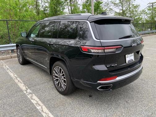 2021 Jeep Grand Cherokee L Summit