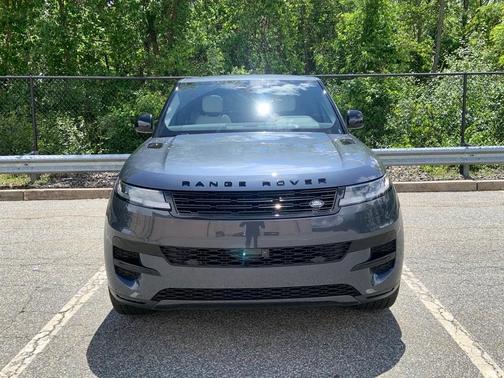2025 Land Rover Range Rover Sport P360 SE