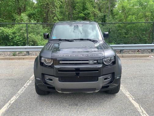 2024 Land Rover Defender P525 Carpathian Edition