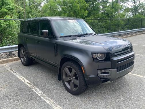 2024 Land Rover Defender P525 Carpathian Edition