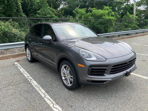 2021 Porsche Cayenne Base