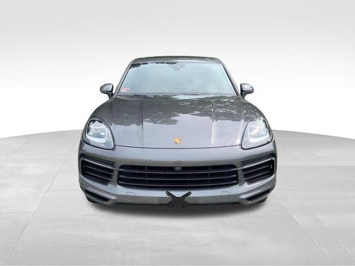 2021 Porsche Cayenne Base