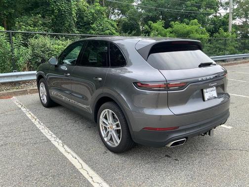 2021 Porsche Cayenne Base
