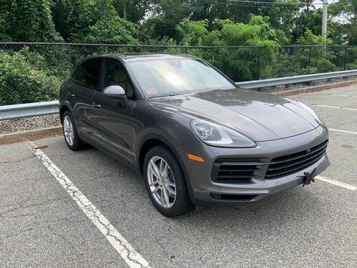2021 Porsche Cayenne Base