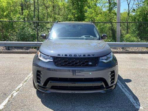 2024 Land Rover Discovery P360 Dynamic SE