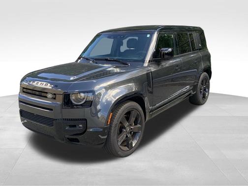 2024 Land Rover Defender P525 V8