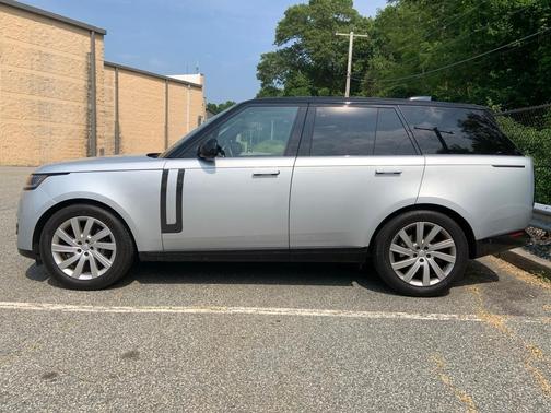 2024 Land Rover Range Rover P400 SE