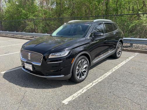 2021 Lincoln Nautilus Reserve