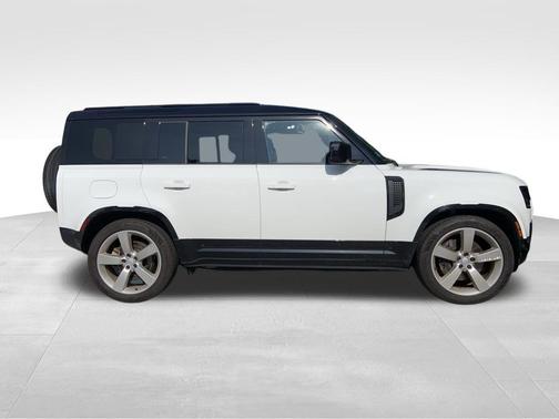 2025 Land Rover Defender P400 X-Dynamic SE