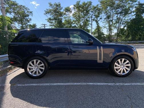 2023 Land Rover Range Rover P400 SE
