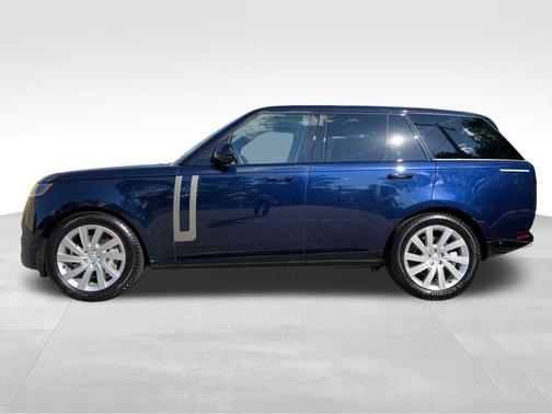 2023 Land Rover Range Rover P400 SE