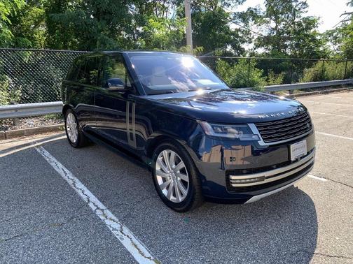 2023 Land Rover Range Rover P400 SE