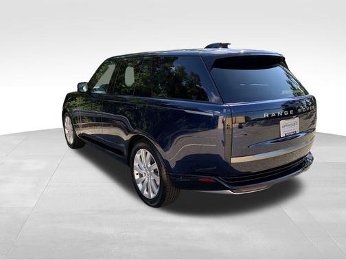 2023 Land Rover Range Rover P400 SE