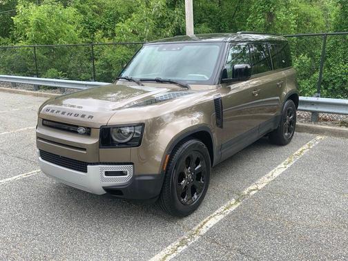 2024 Land Rover Defender P300