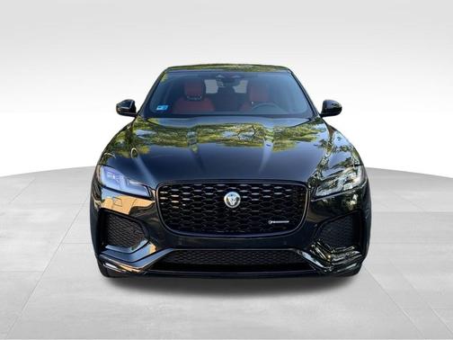 2025 Jaguar F-PACE P250 R-Dynamic S