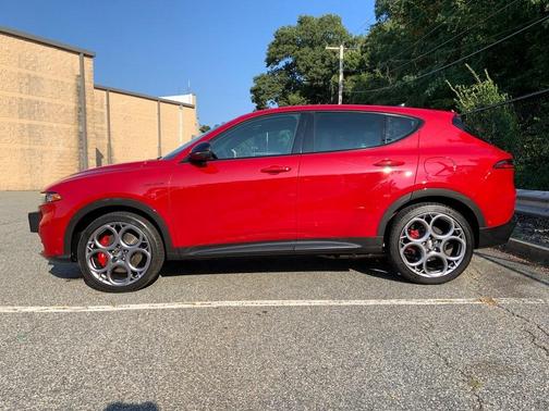 2024 Alfa Romeo Tonale Veloce