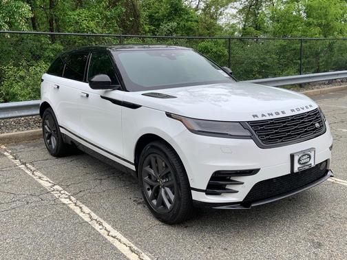 2026 Land Rover Range Rover Velar P250 Dynamic SE