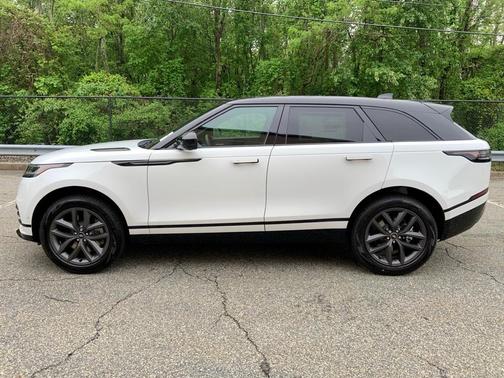 2026 Land Rover Range Rover Velar P250 Dynamic SE