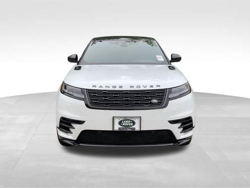 2026 Land Rover Range Rover Velar P250 Dynamic SE