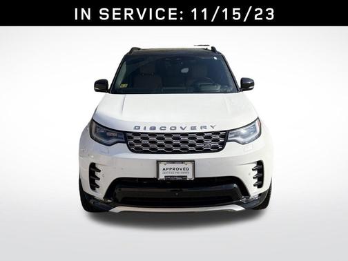 Fuji White 2024 Land Rover Discovery P360 Metropolitan Edition