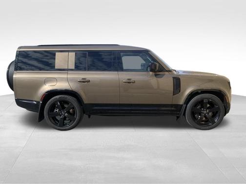 2025 Land Rover Defender P400 X-Dynamic SE