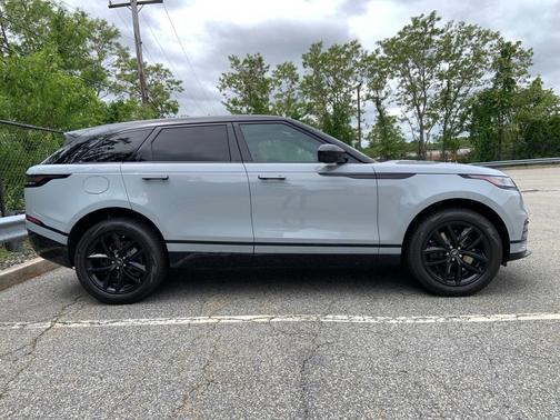 2026 Land Rover Range Rover Velar P250 Dynamic SE