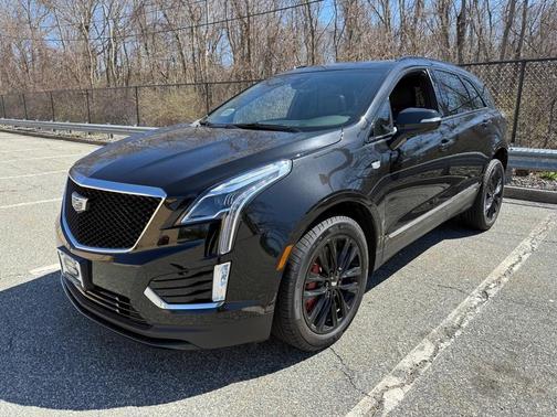 2024 Cadillac XT5 Sport