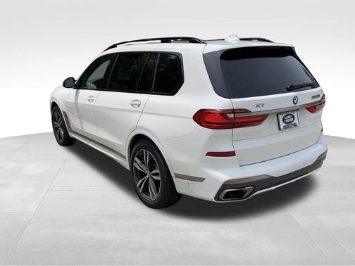 2020 BMW X7 M50i