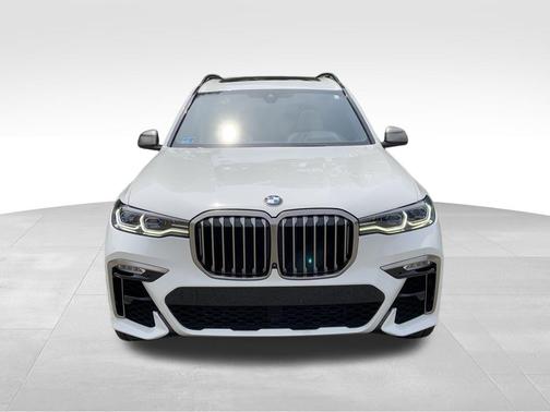 2020 BMW X7 M50i