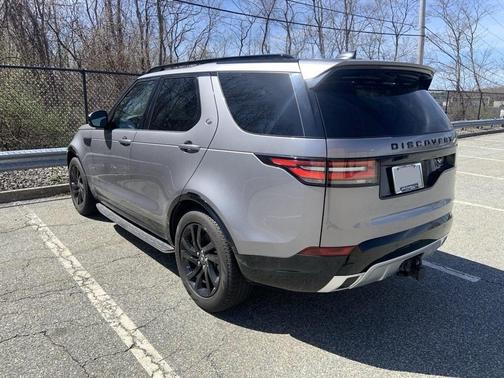 2020 Land Rover Discovery Landmark