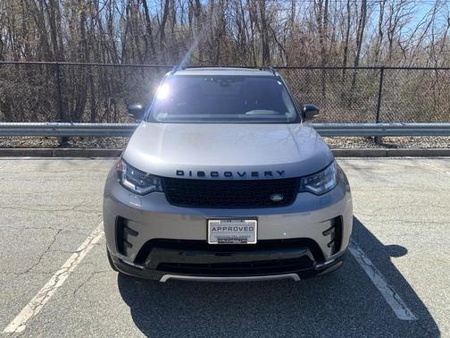 2020 Land Rover Discovery Landmark
