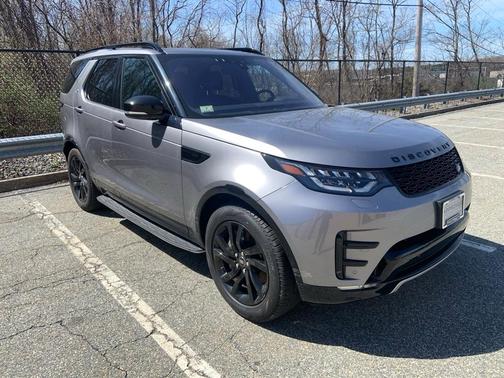 2020 Land Rover Discovery Landmark