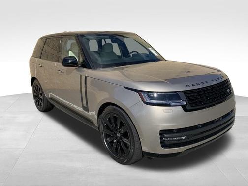 2025 Land Rover Range Rover P550e SE