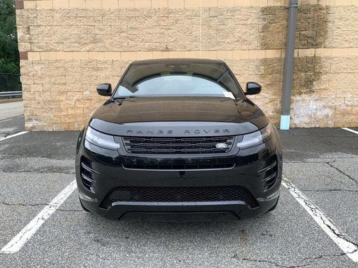 2025 Land Rover Range Rover Evoque Dynamic SE