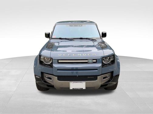 2022 Land Rover Defender 90 X-Dynamic S