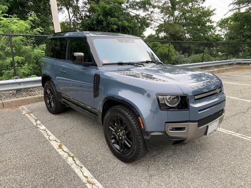 2022 Land Rover Defender 90 X-Dynamic S