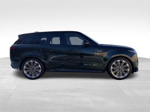 British Racing Green 2026 Land Rover Range Rover Sport P400 Dynamic SE