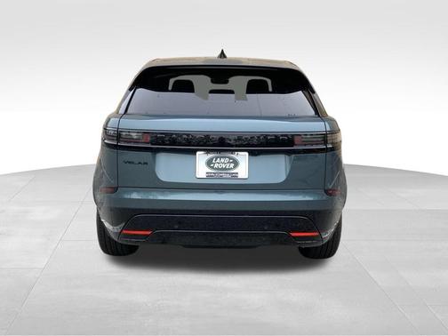 2026 Land Rover Range Rover Velar P250 Dynamic SE