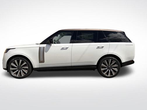 Icy White In Gloss Finish 2026 Land Rover Range Rover P615 SV