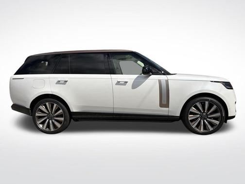 Icy White In Gloss Finish 2026 Land Rover Range Rover P615 SV