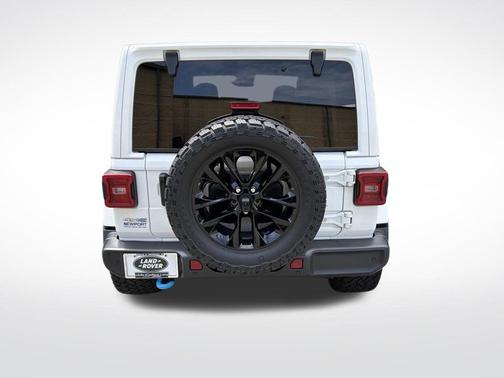 Bright White Clearcoat 2024 Jeep Wrangler 4xe Sahara