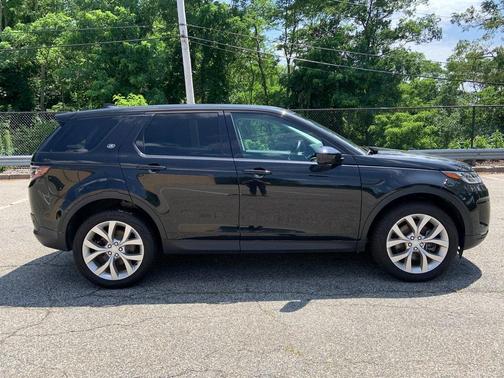 2023 Land Rover Discovery Sport SE