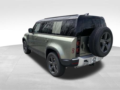 2025 Land Rover Defender P400 S