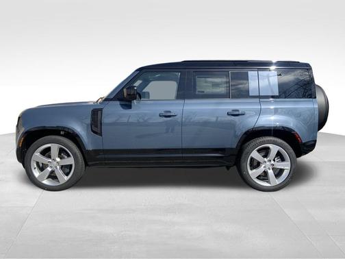 2025 Land Rover Defender P400 X-Dynamic SE