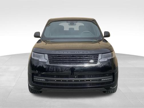 2025 Land Rover Range Rover P400 SE
